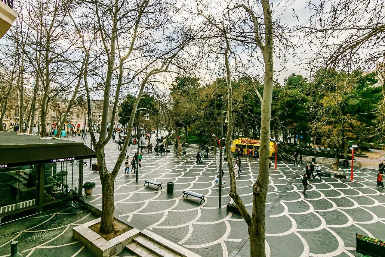 Thehouse In The Fountain Square Apartment Baku