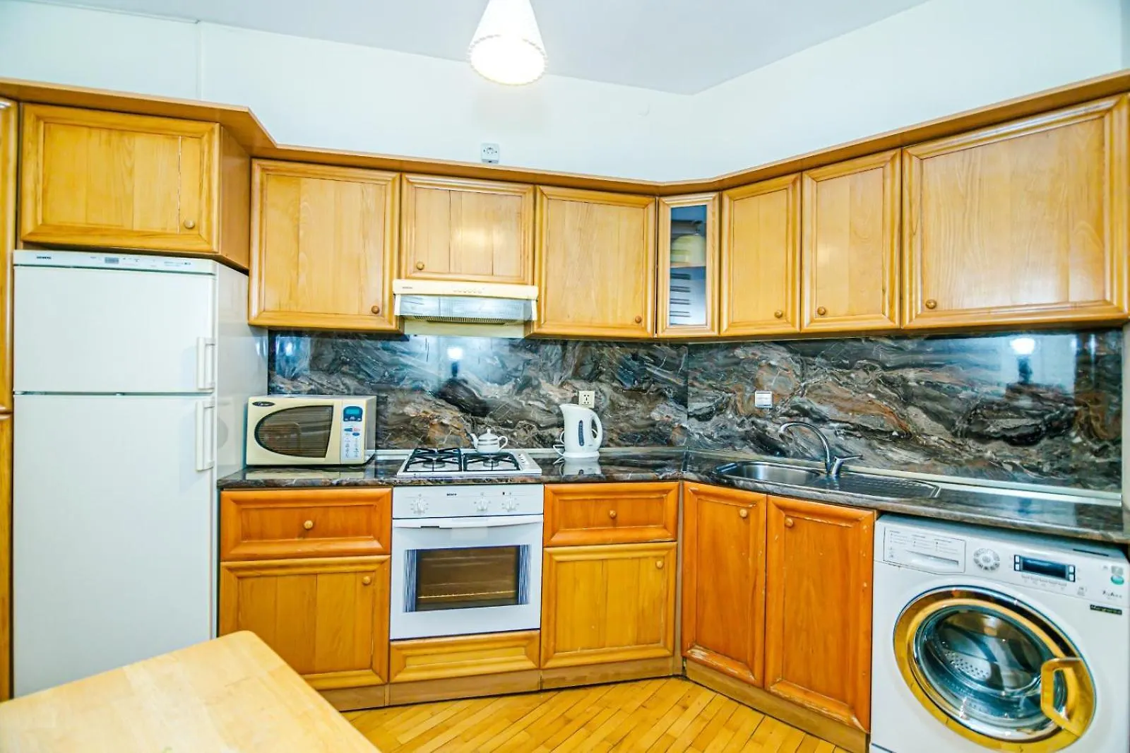 Thehouse In The Fountain Square Apartment Baku