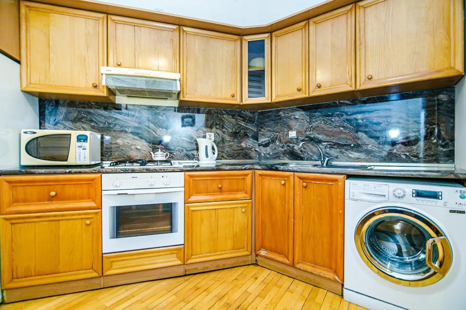 Thehouse In The Fountain Square Apartment Baku